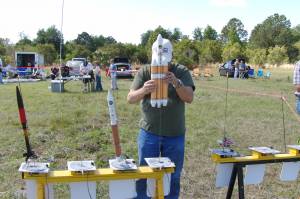 Carl Loads His Delta IV Heavy