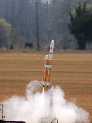 Carl's Delta IV Heavy