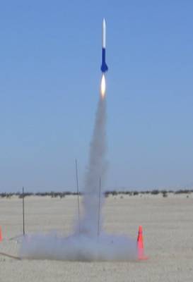 Madcow Rocketry - DX3